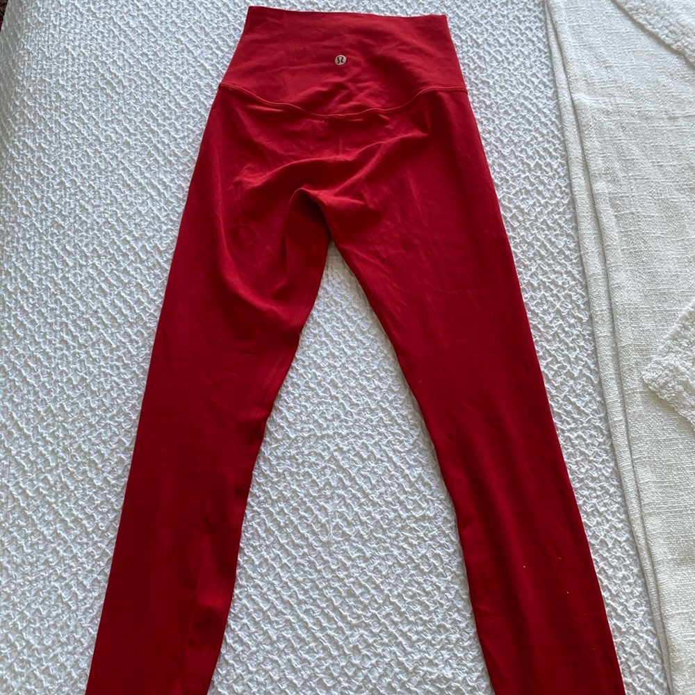 Lululemon 25” aligns